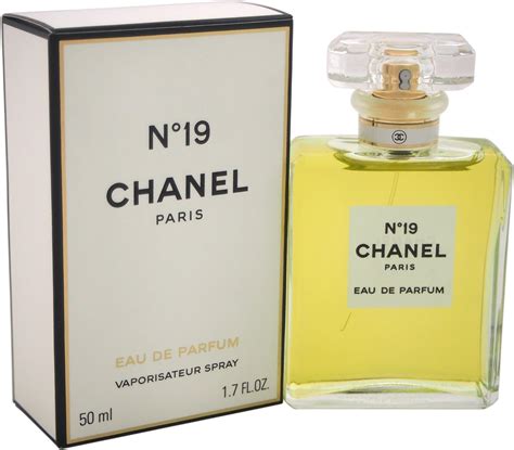 Chanel number 19 perfume